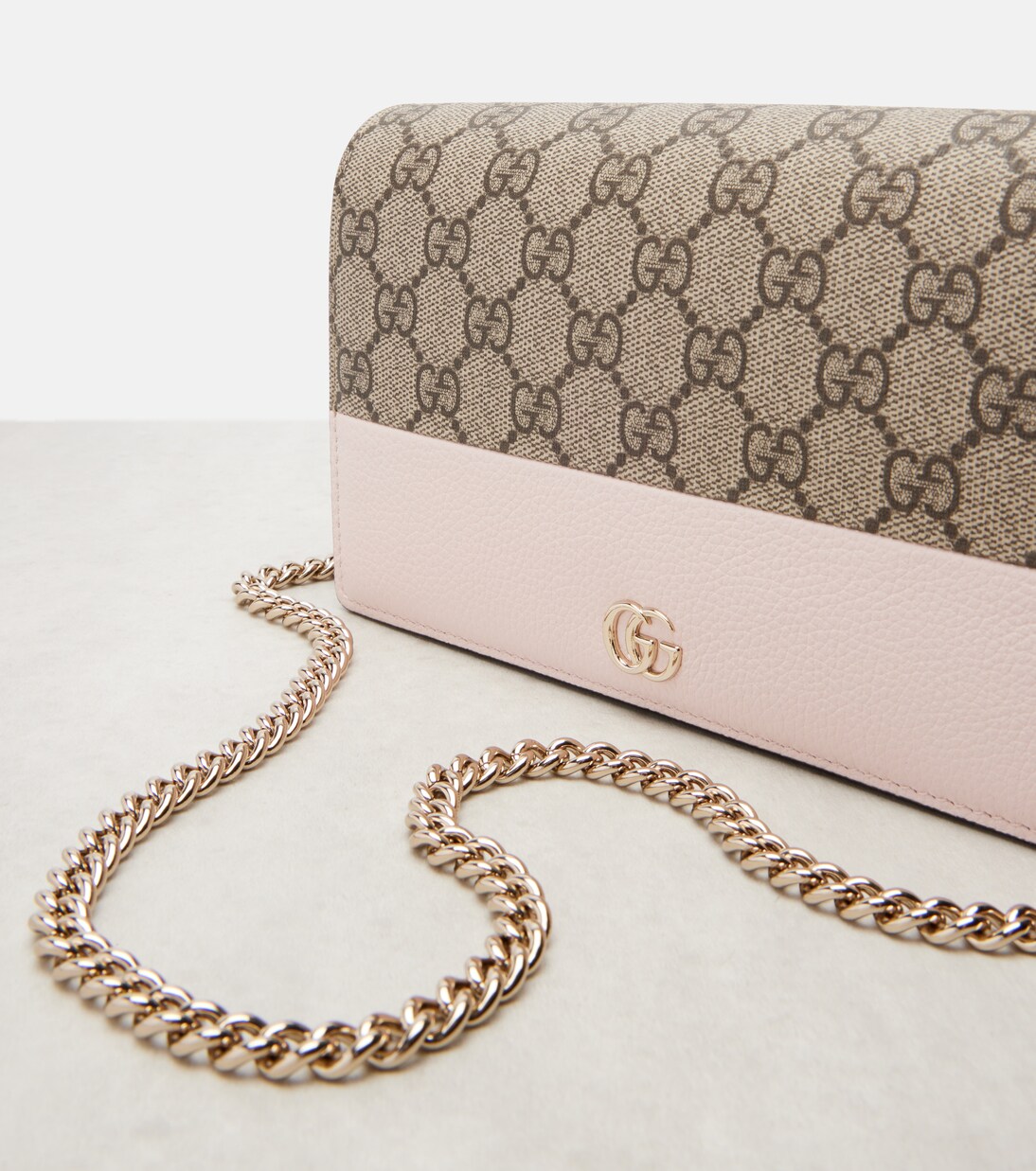 GG Marmont wallet on chain | Gucci