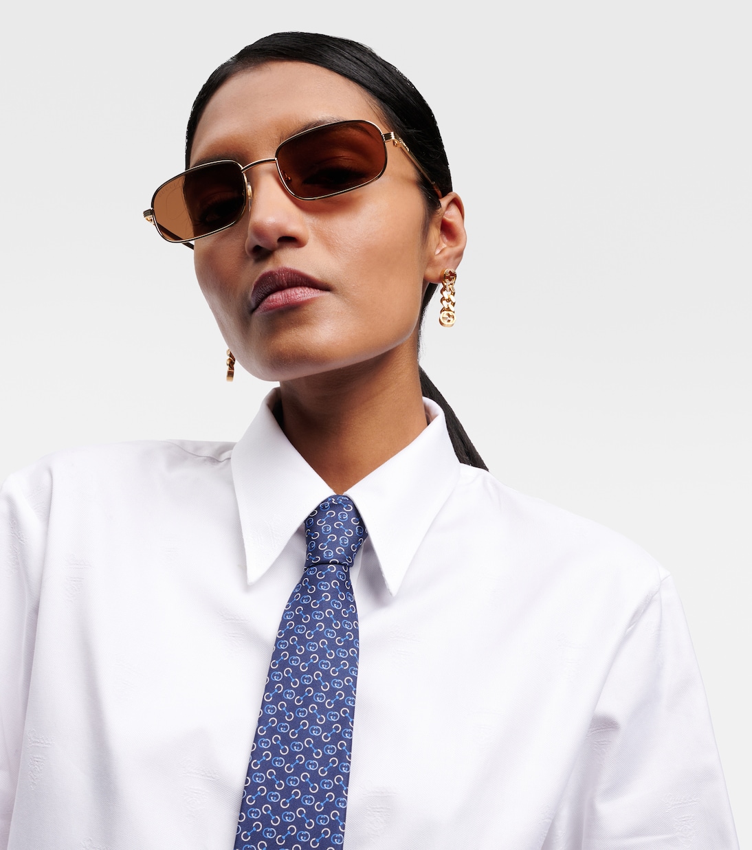 Occhiali da sole GUCCI rettangolari per stile giovanile