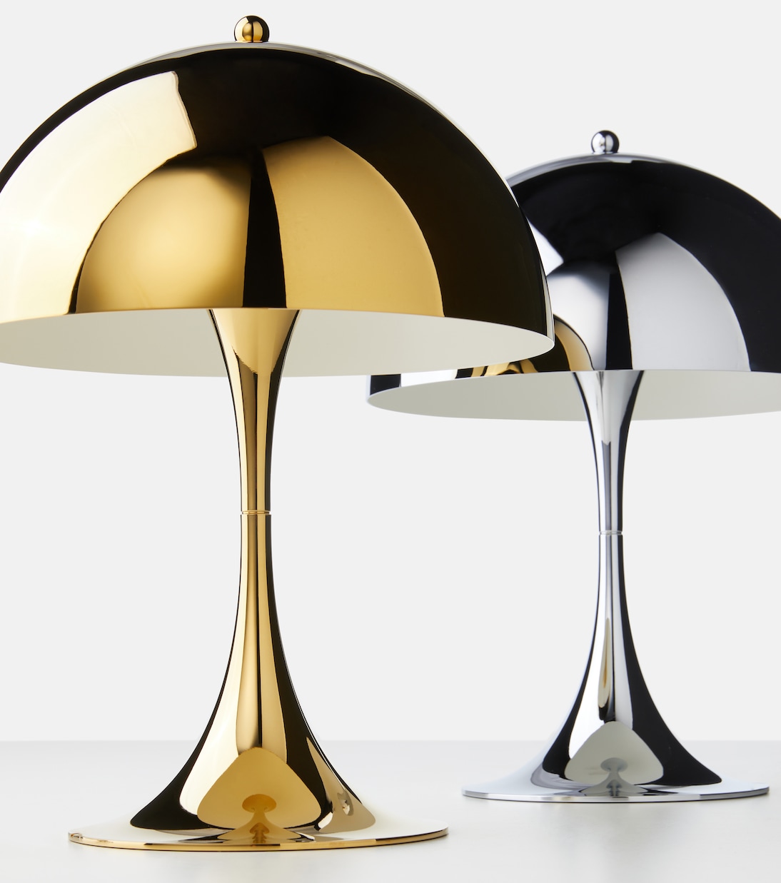 Panthella 250 table lamp by Verner Panton | Louis Poulsen