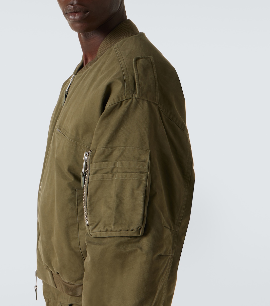 Bomberjacke A-4 aus Baumwoll-Canvas | Entire Studios