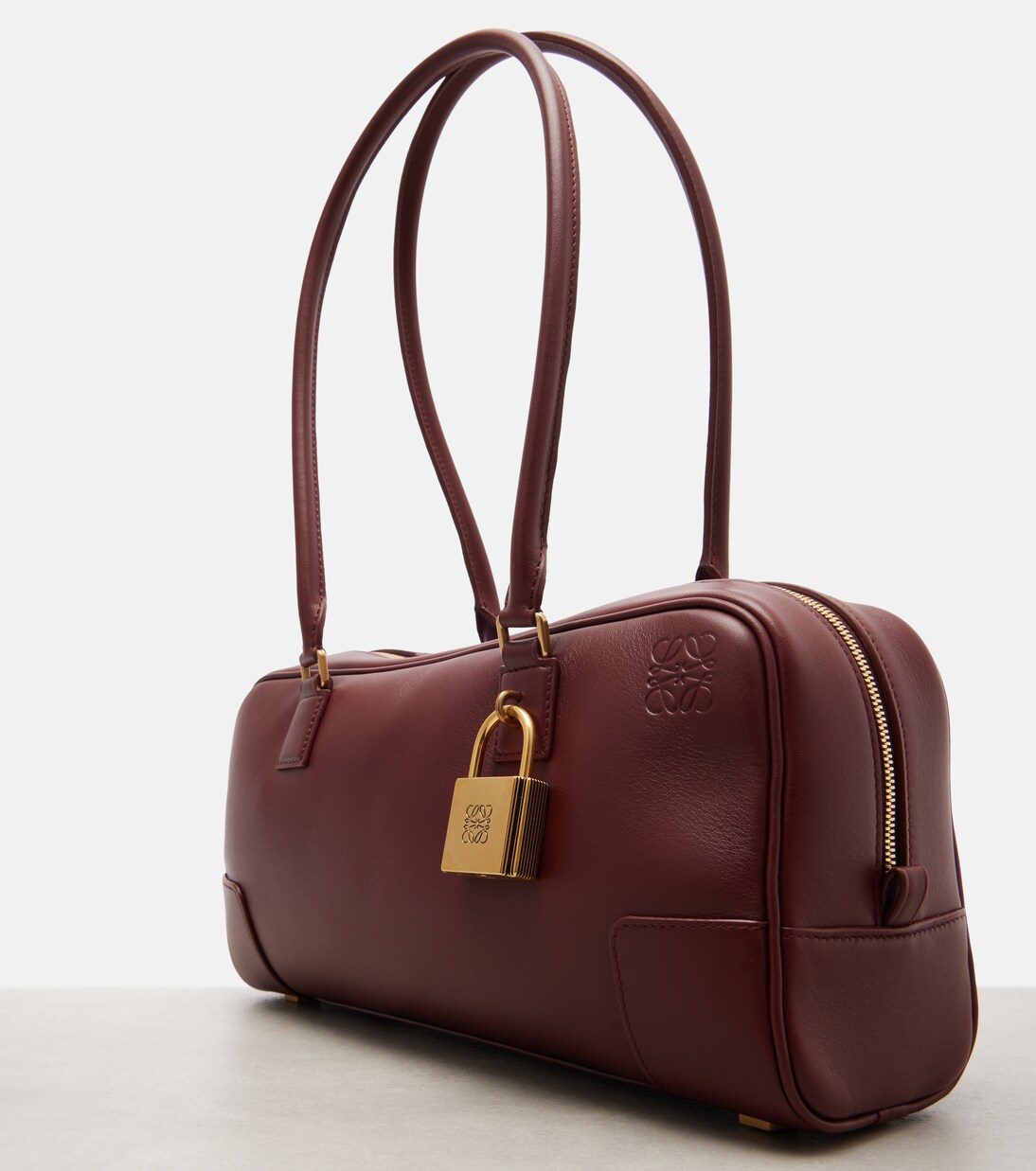 Schultertasche Amazona 31 aus Leder | Loewe