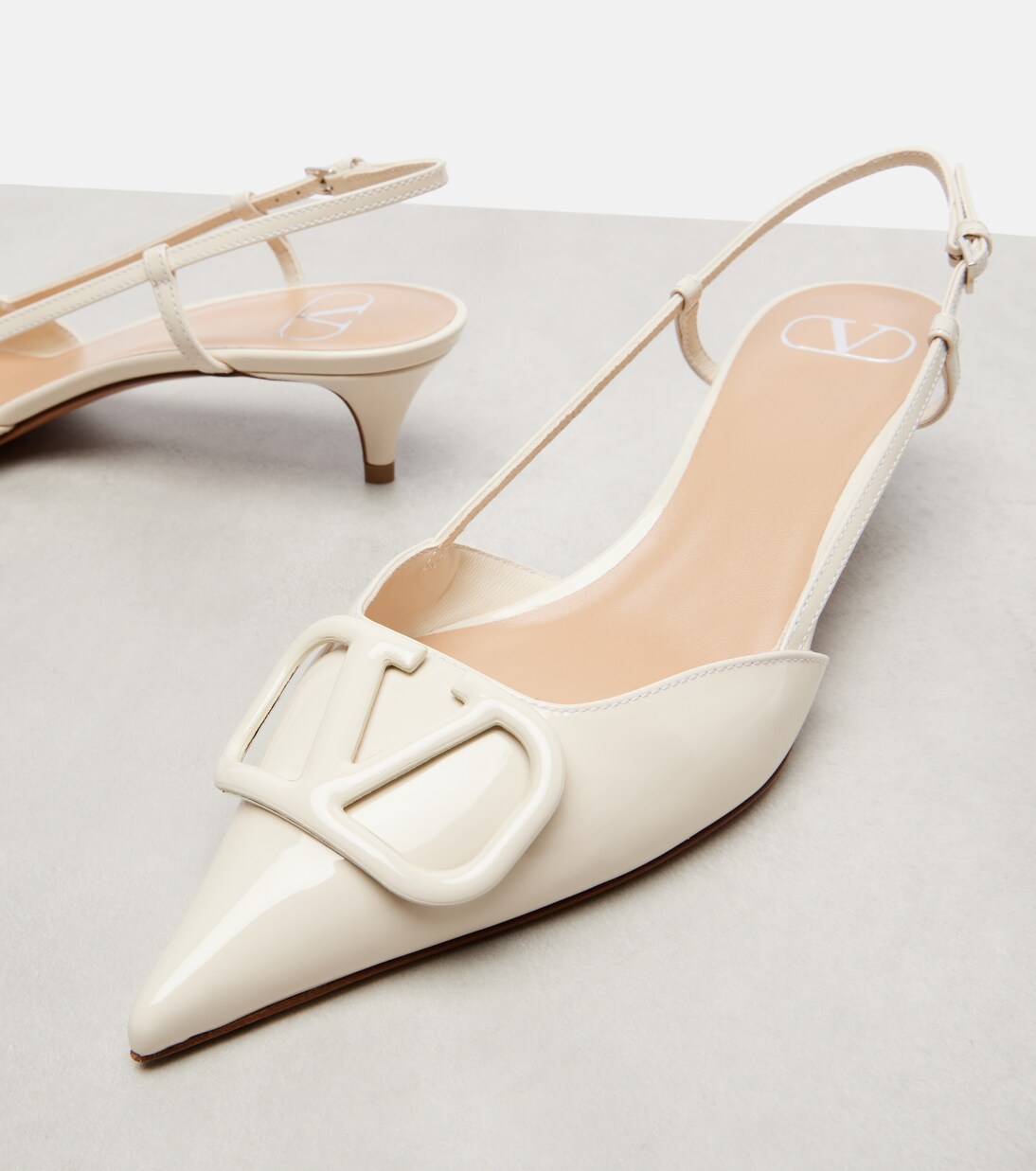 VLogo 40 patent leather slingback pumps | Valentino Garavani