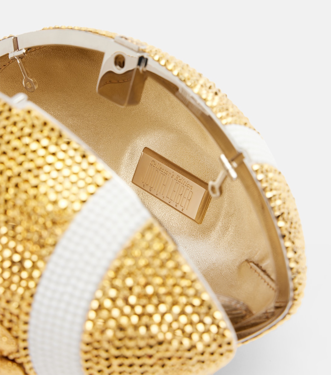 Clutch Football mit Kristallen | Judith Leiber Couture