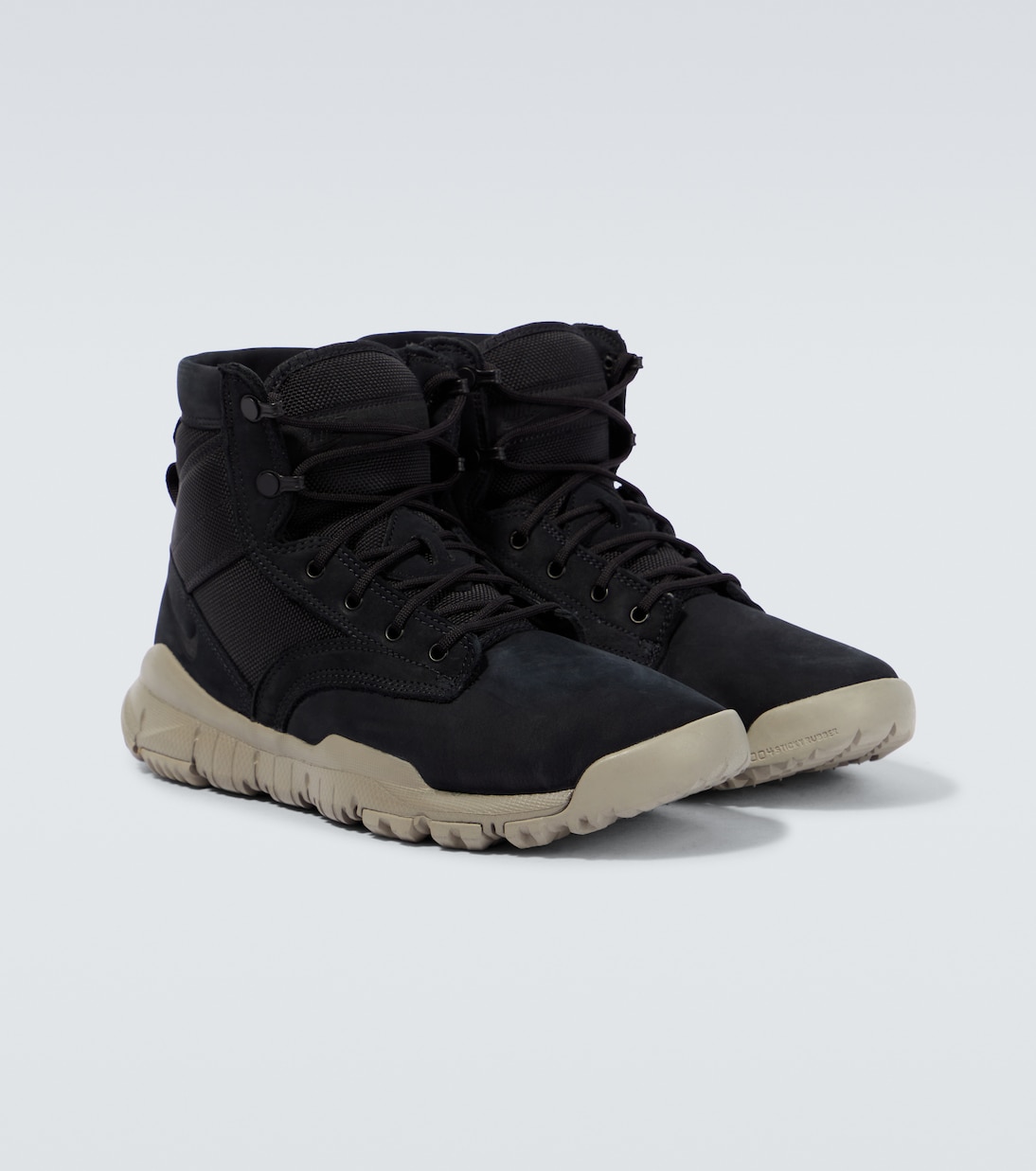 Sneakers SFB aus Leder | Nike