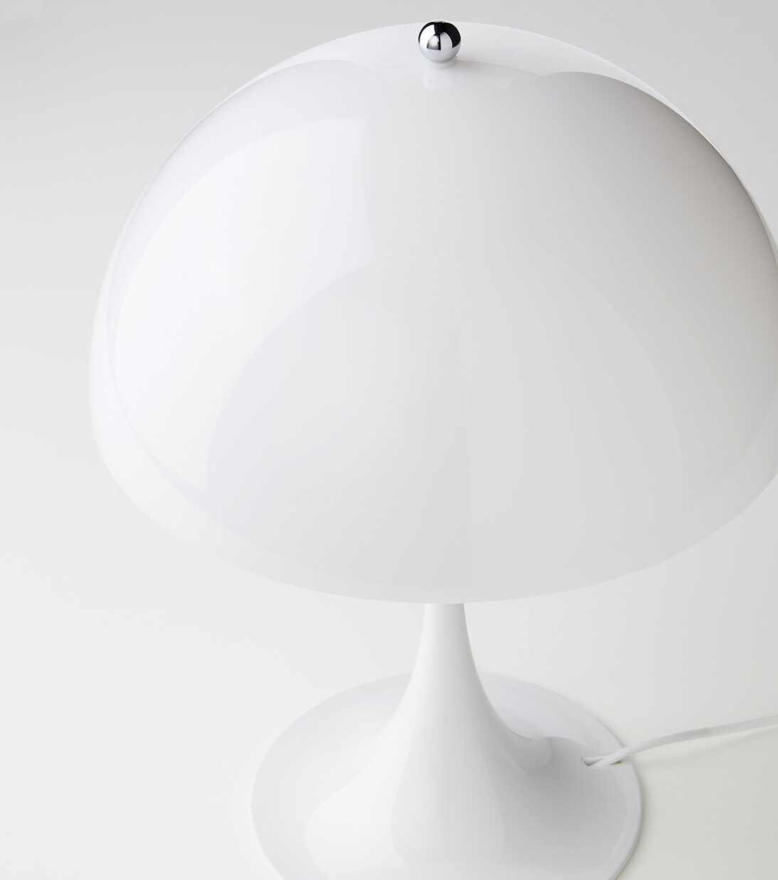 Panthella 320 table lamp by Verner Panton (EU plug) | Louis Poulsen