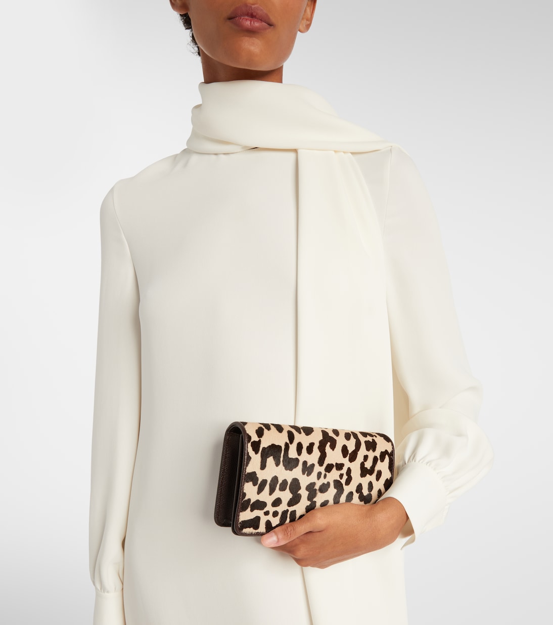 VLogo leopard-print calf hair shoulder bag | Valentino Garavani