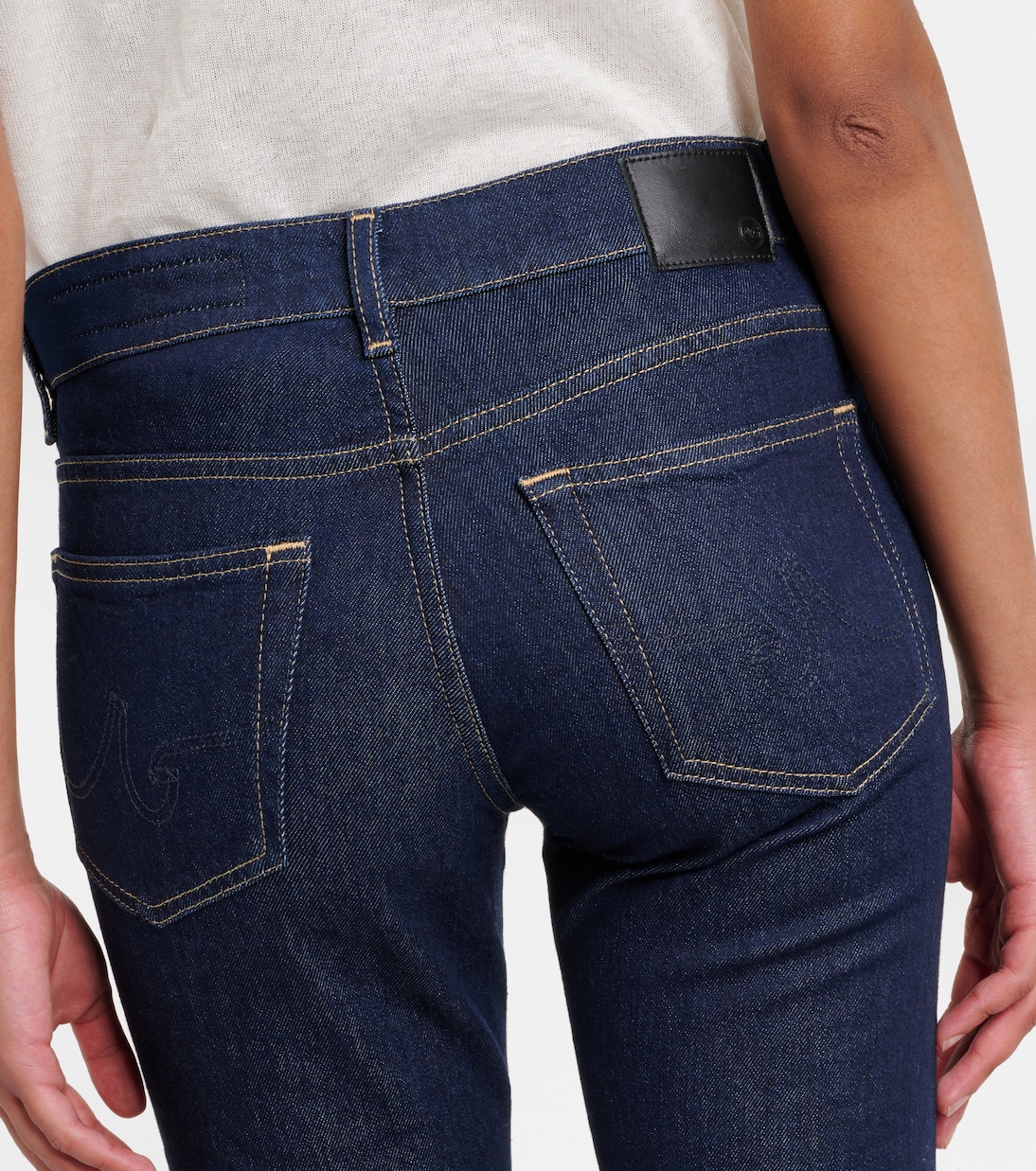 Cologne mid-rise straight jeans | AG Jeans