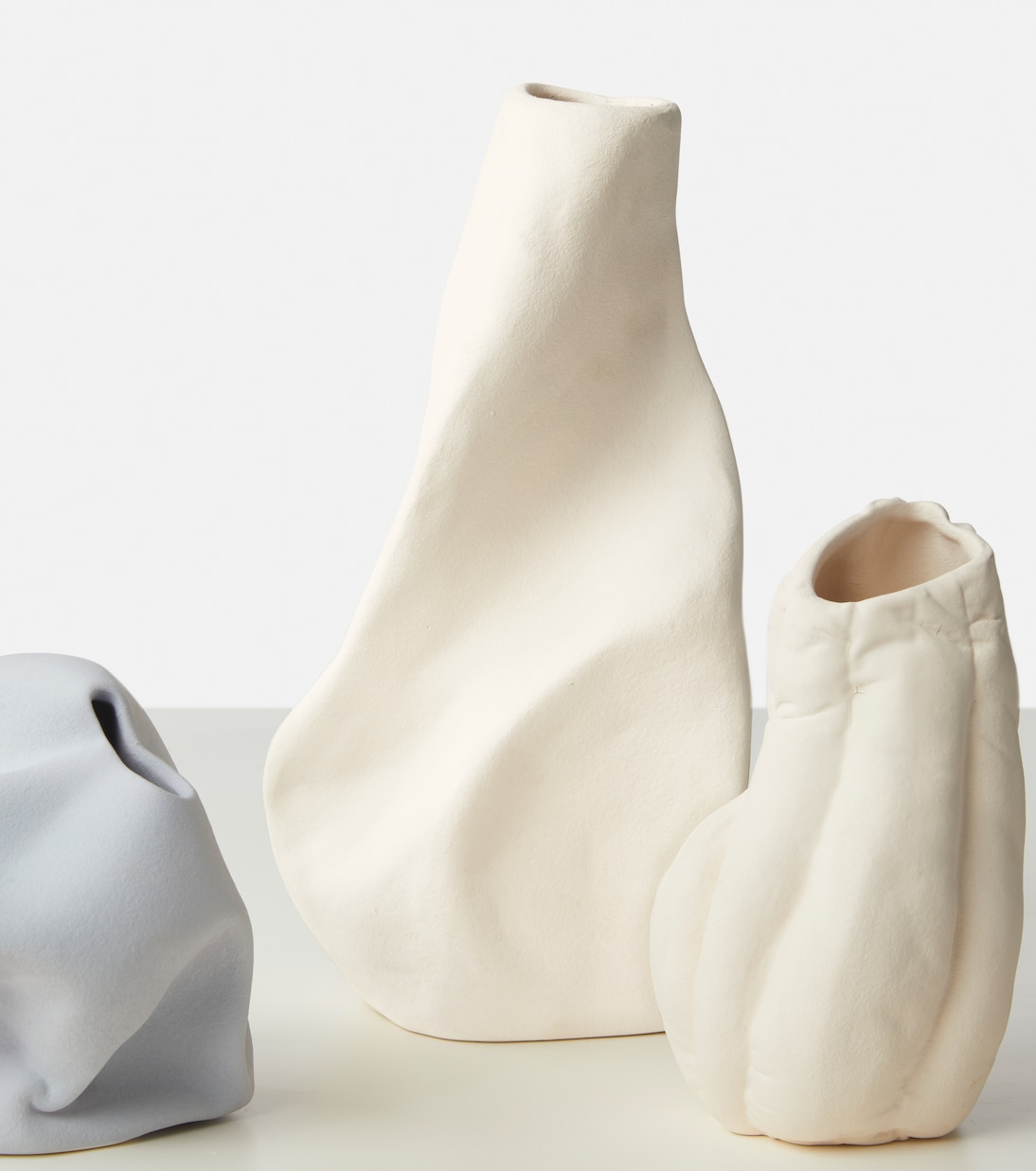 Giant Wake ceramic vase | Completedworks