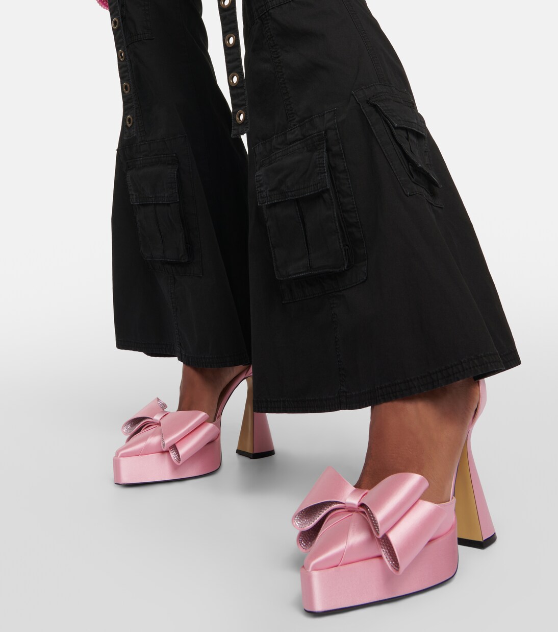 Le Cadeau satin platform pumps | Mach & Mach