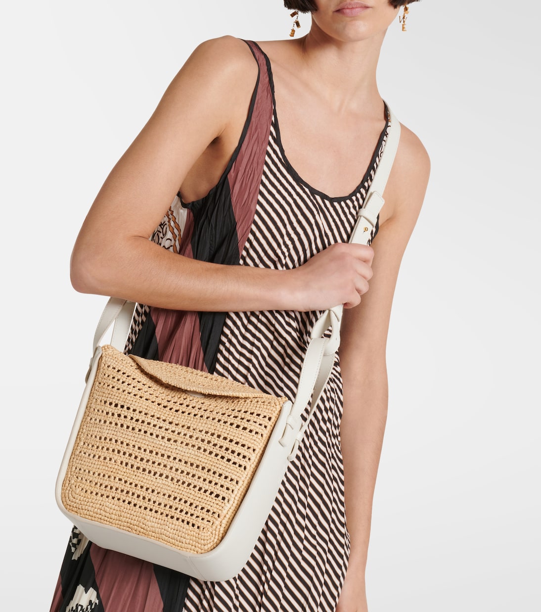 Hammock Compact raffia shoulder bag | Loewe
