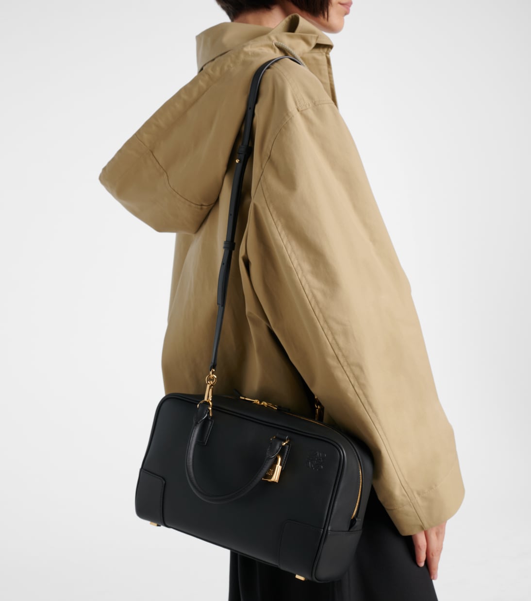 Amazona 28 leather tote bag | Loewe