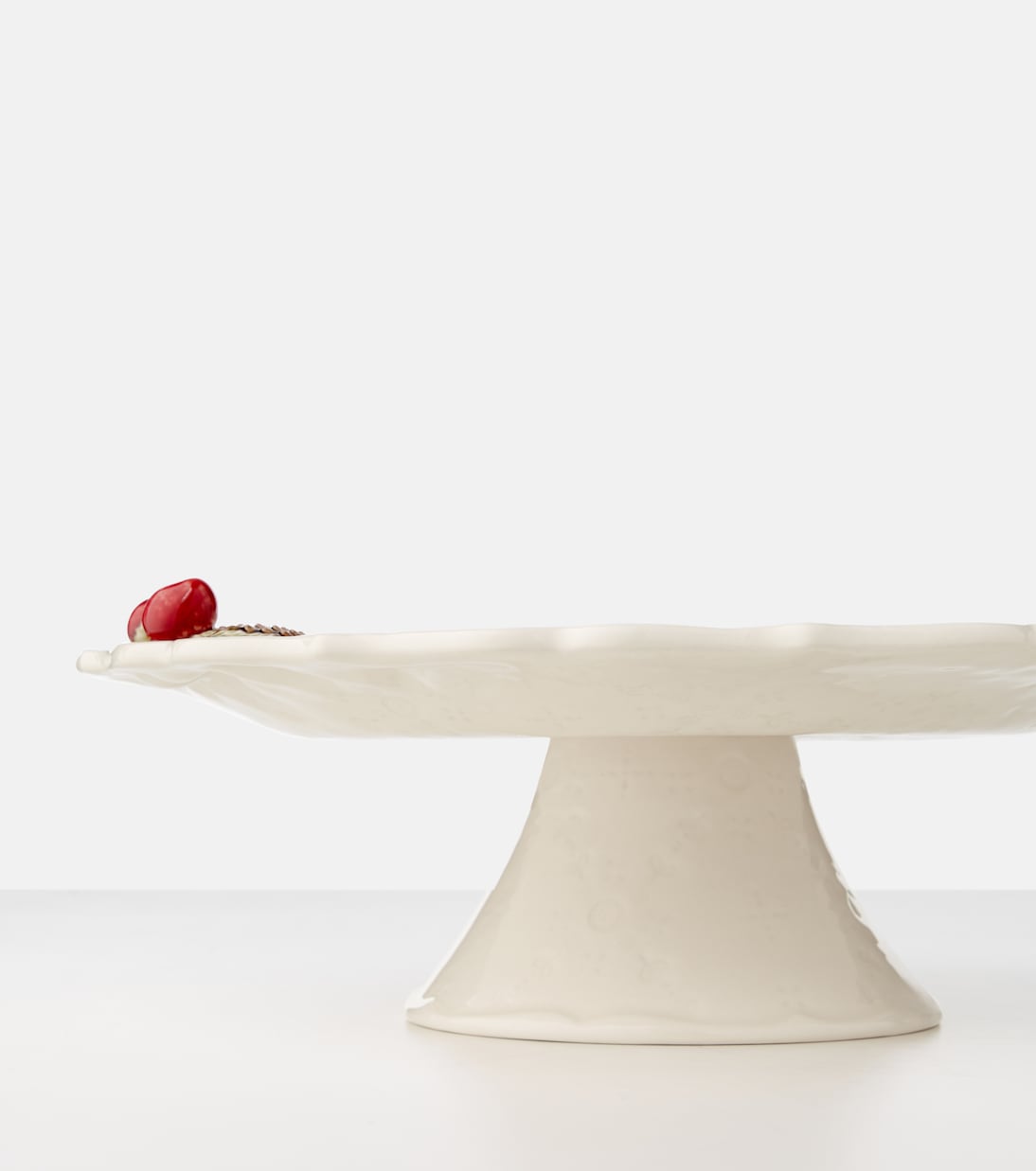 Earthenware cake stand | Bordallo Pinheiro