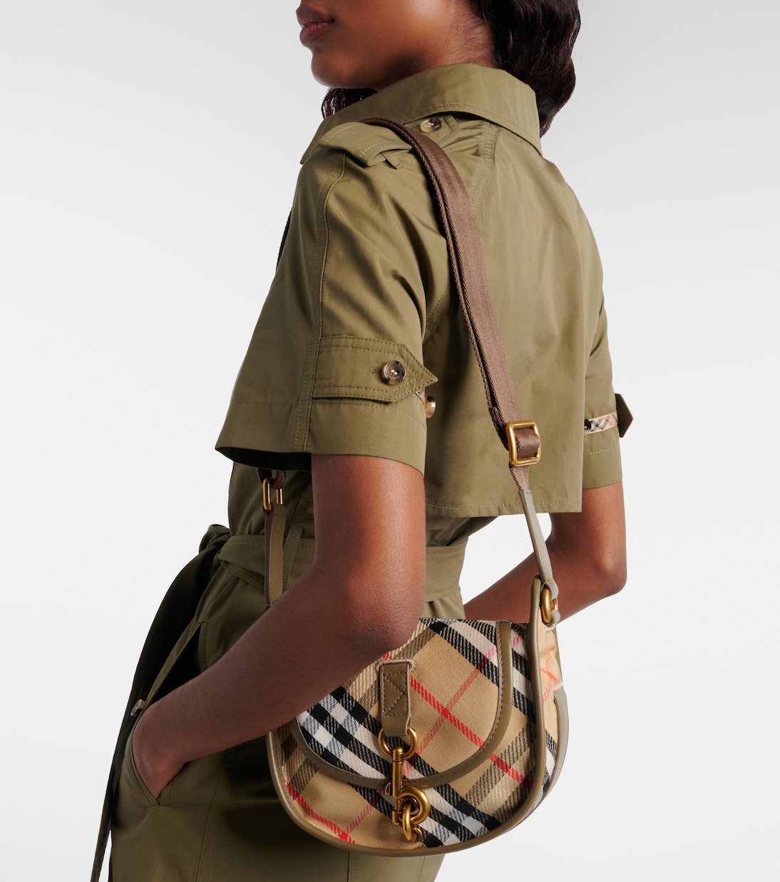 Bolso al hombro Clip Messenger Medium con piel | Burberry