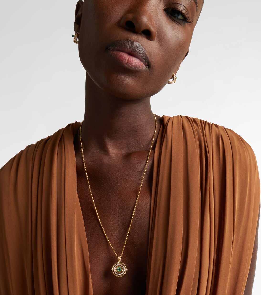 Collar Evil Eye de oro de 18 ct (750/1000) con esmeraldas y diamantes | David Yurman