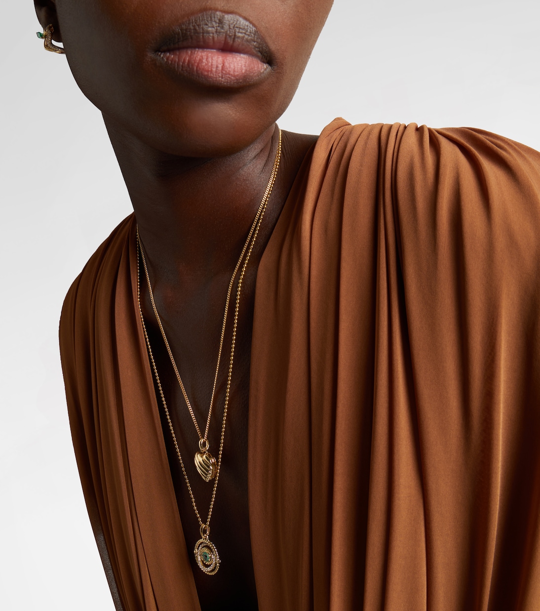 Collar Evil Eye de oro de 18 ct (750/1000) con esmeraldas y diamantes | David Yurman