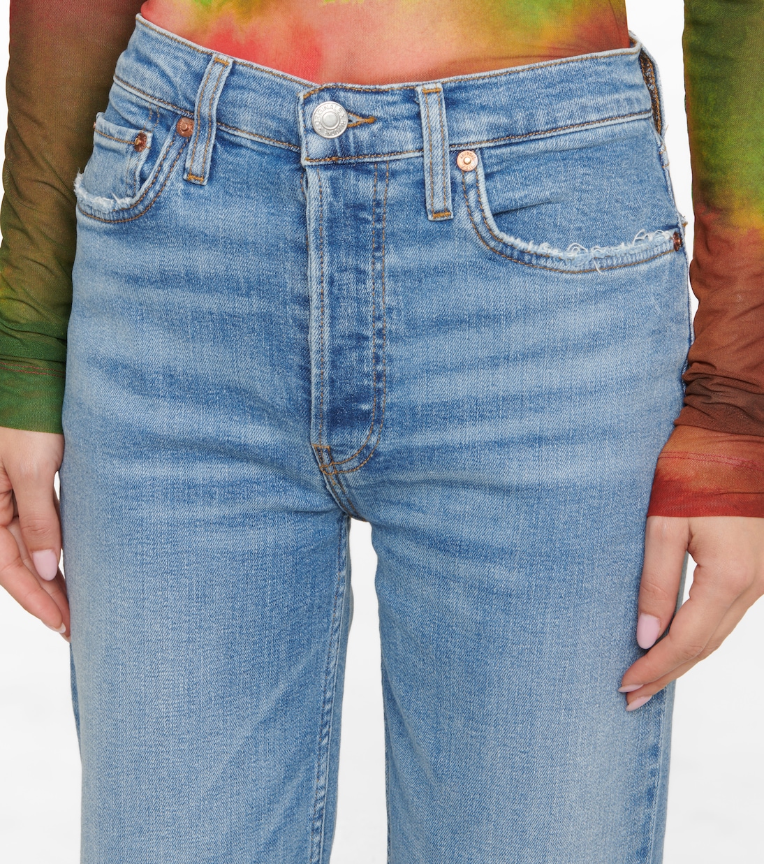 Jeans cropped de tiro alto desgastados | Re/Done