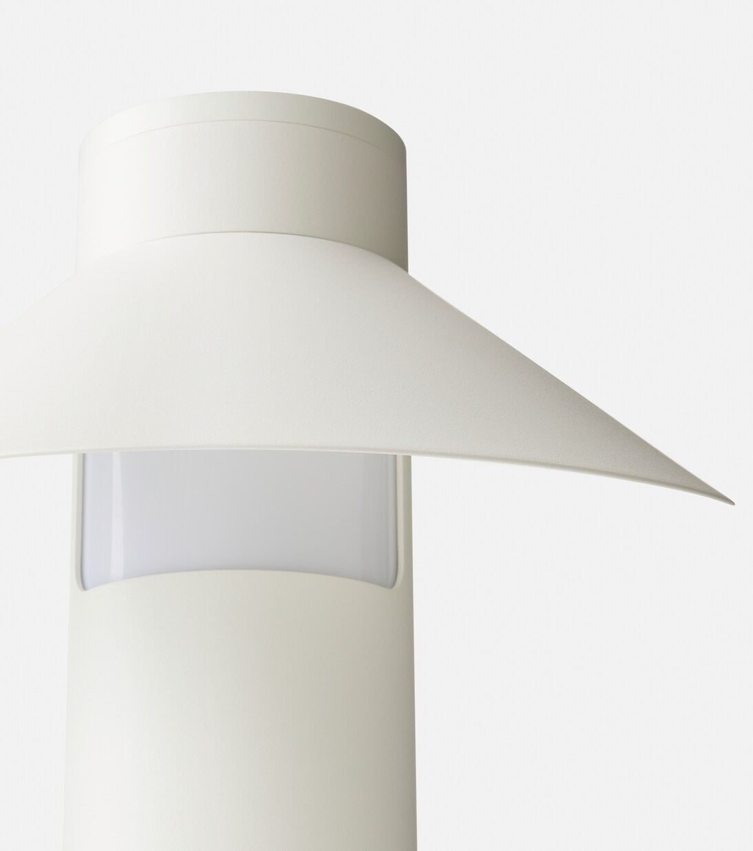 Riscio table lamp by Joe Colombo | Karakter