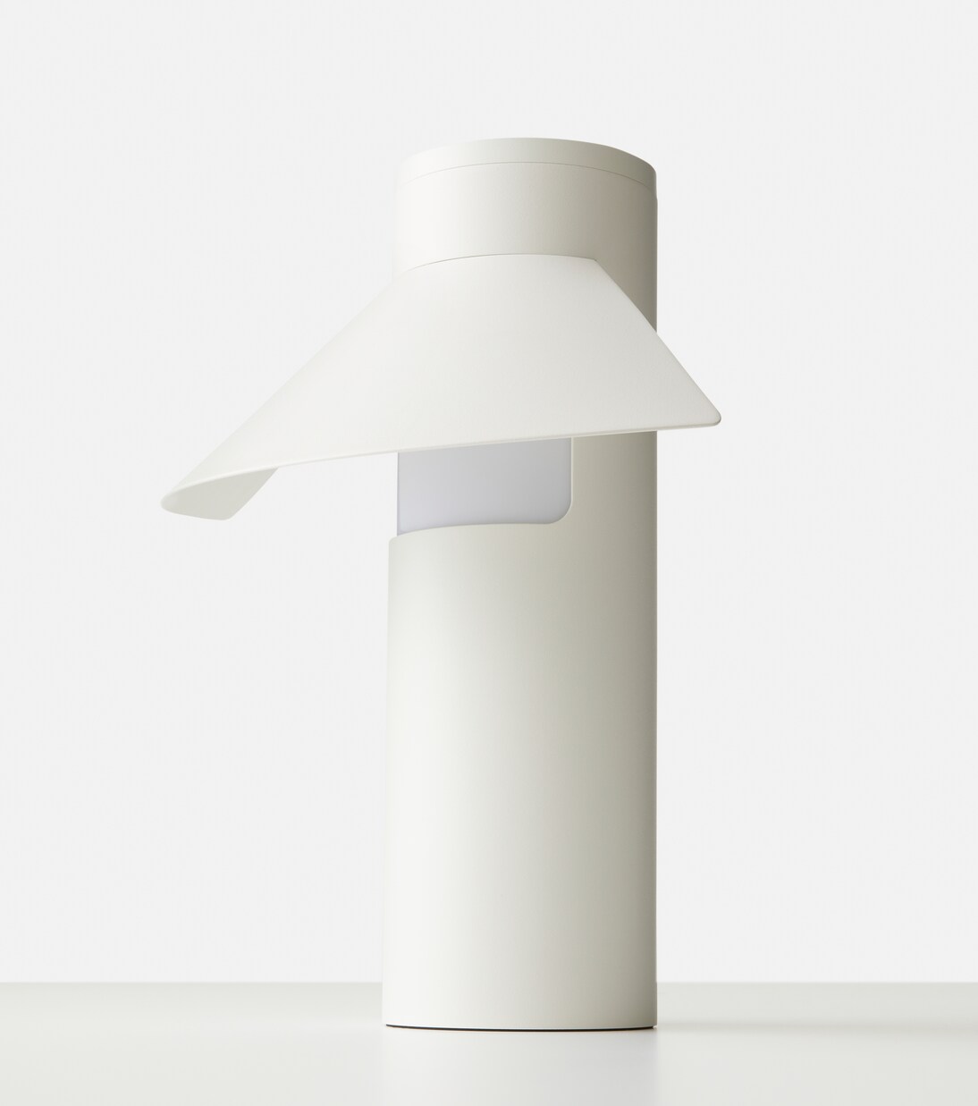 Riscio table lamp by Joe Colombo | Karakter