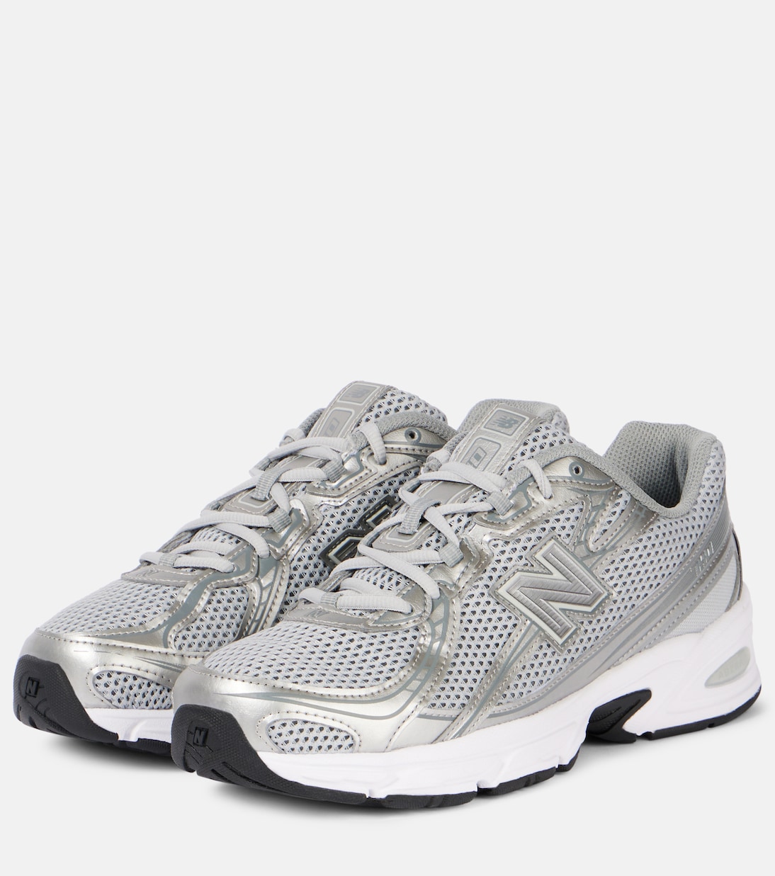 740 sneakers  | New Balance