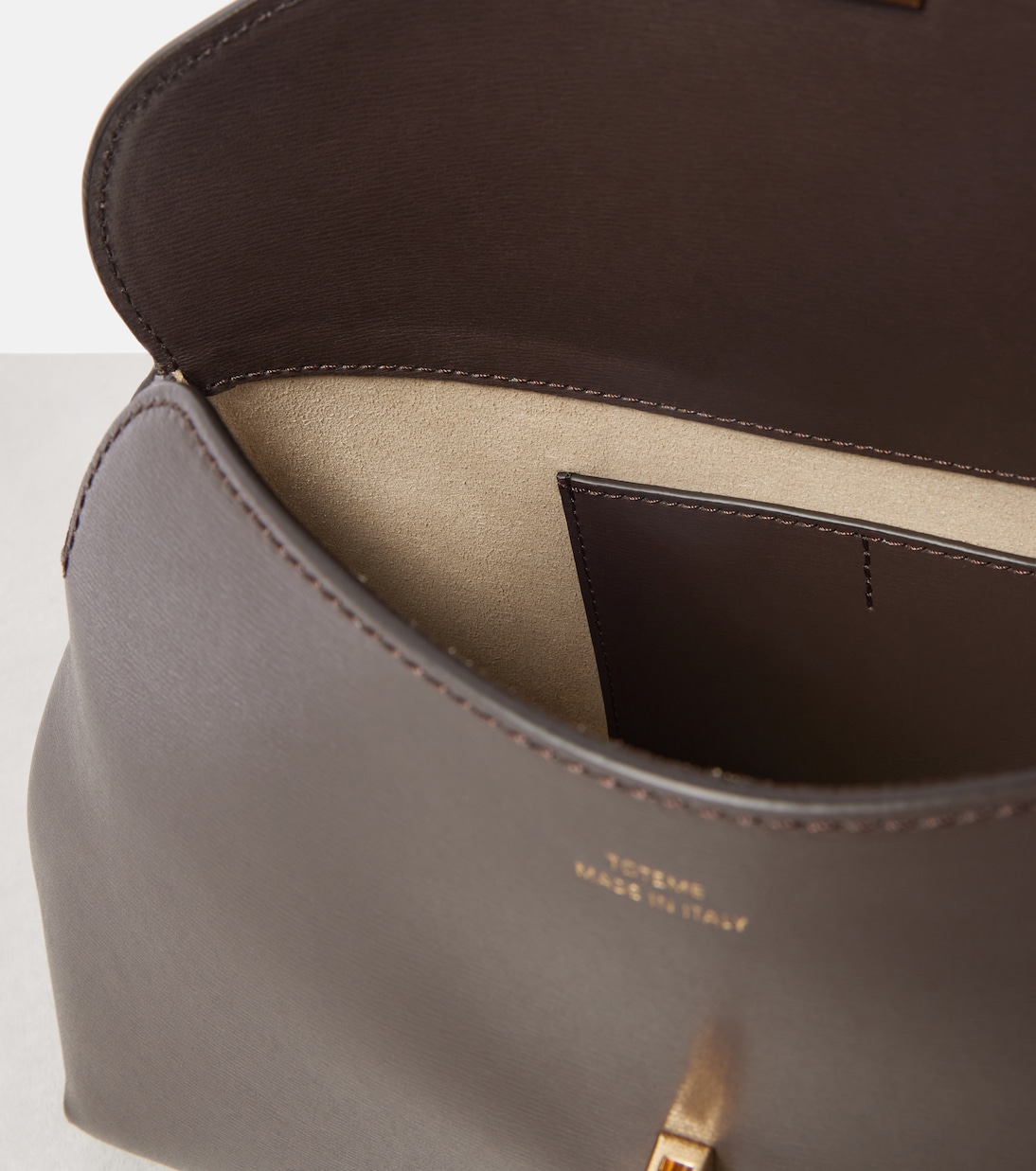 Clutch T-Lock Small in pelle | Toteme