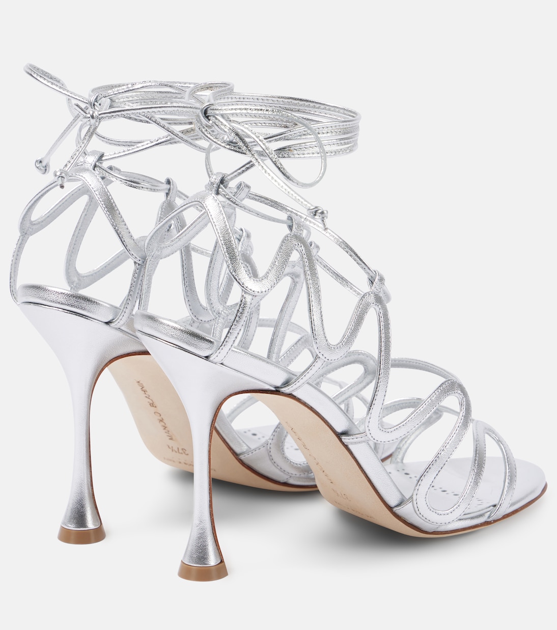 Sandali metallizzati MANOLO BLAHNIK Fawda 105 per uno stile giovane e audace