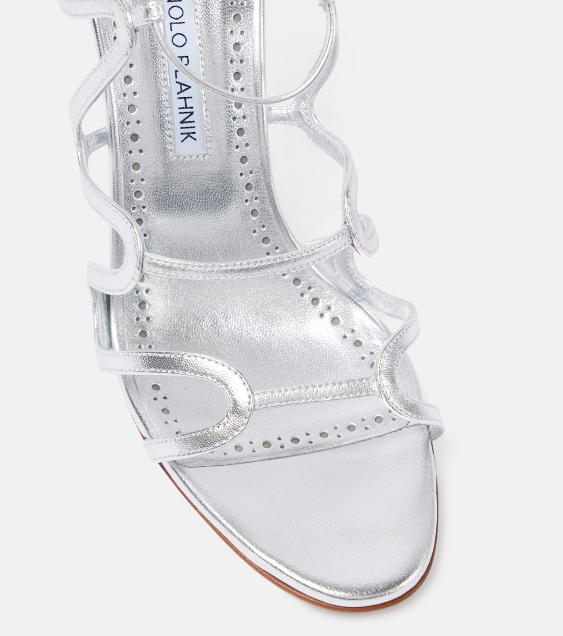 Sandali metallizzati MANOLO BLAHNIK Fawda 105 per uno stile giovane e audace