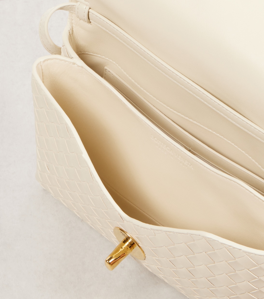 Knot Lock Intrecciato leather tote bag | Bottega Veneta