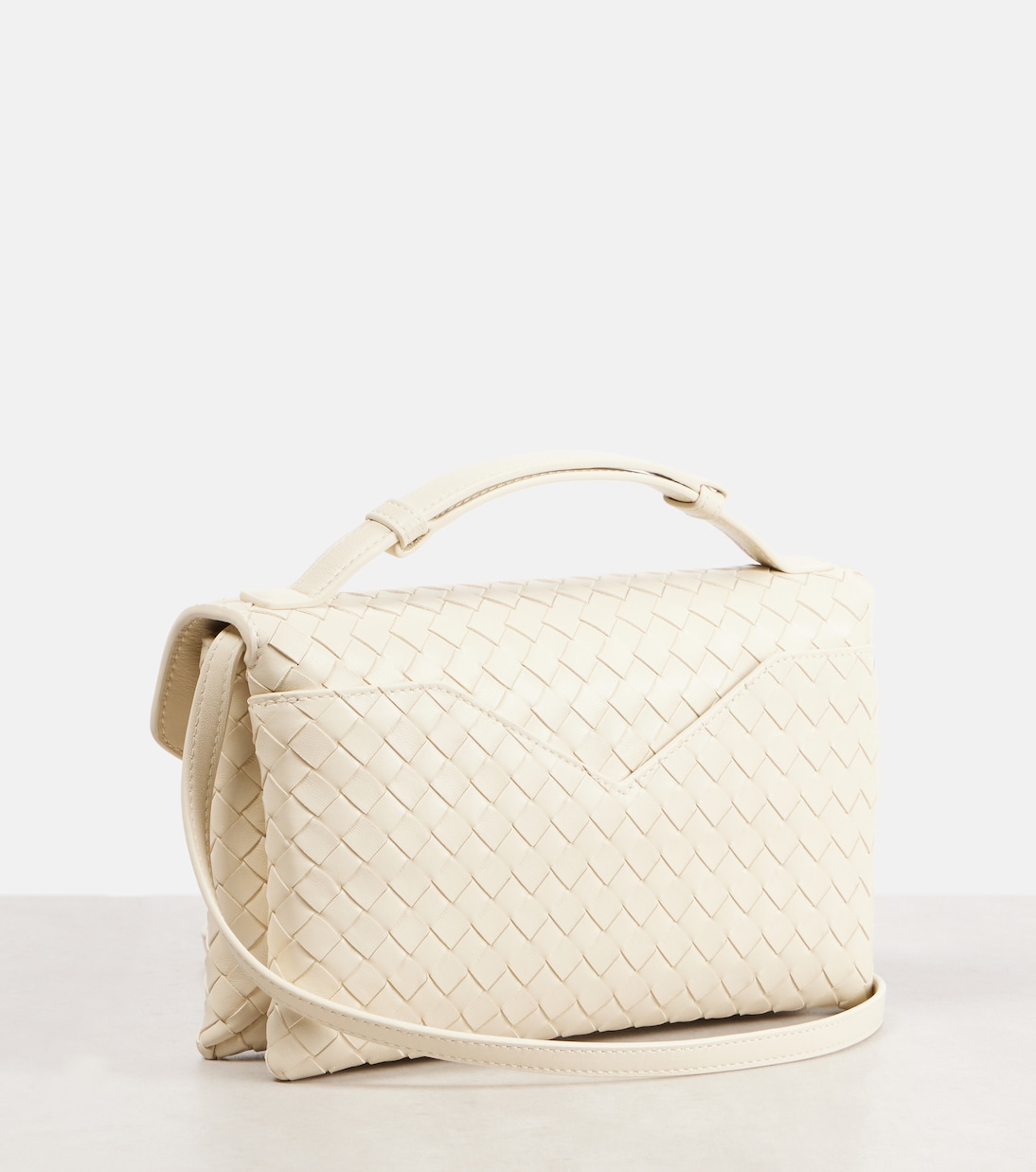 Knot Lock Intrecciato leather tote bag | Bottega Veneta