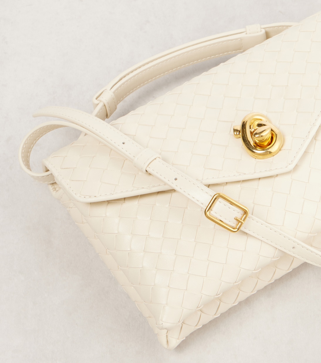 Knot Lock Intrecciato leather tote bag | Bottega Veneta