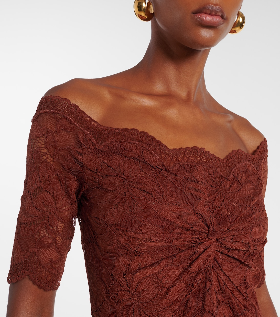Off-Shoulder-Maxikleid aus Spitze | Rabanne
