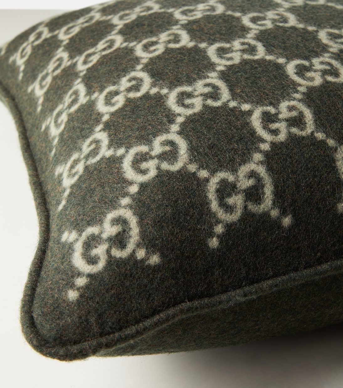 GG wool and cashmere jacquard cushion | Gucci