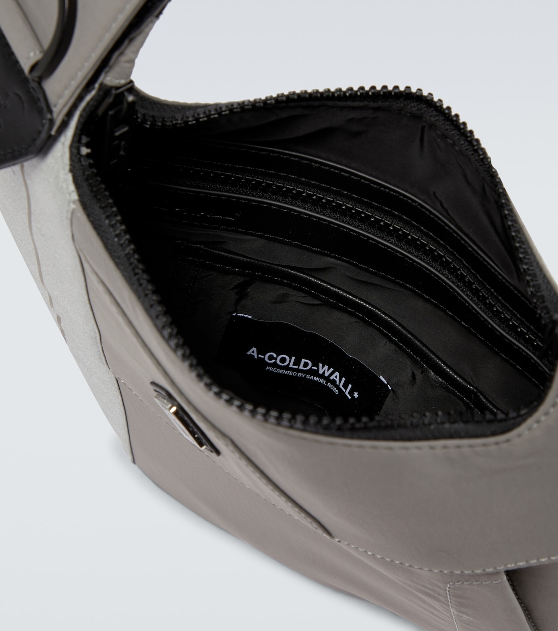 Borsa a tracolla pratica | A-Cold-Wall*