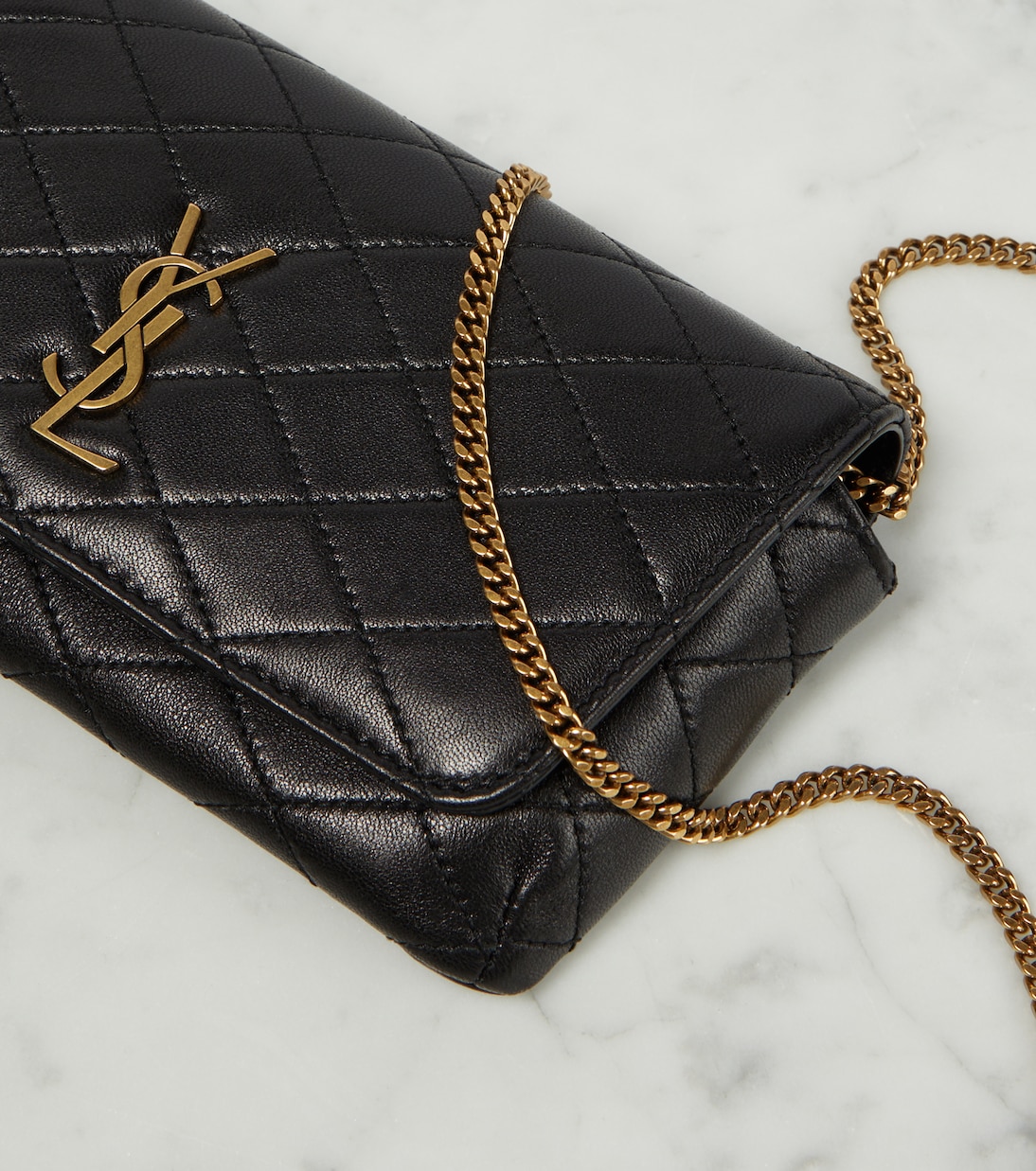 SAINT LAURENT Borsellino in pelle trapuntata Gaby per smartphone, stile giovane e trendy