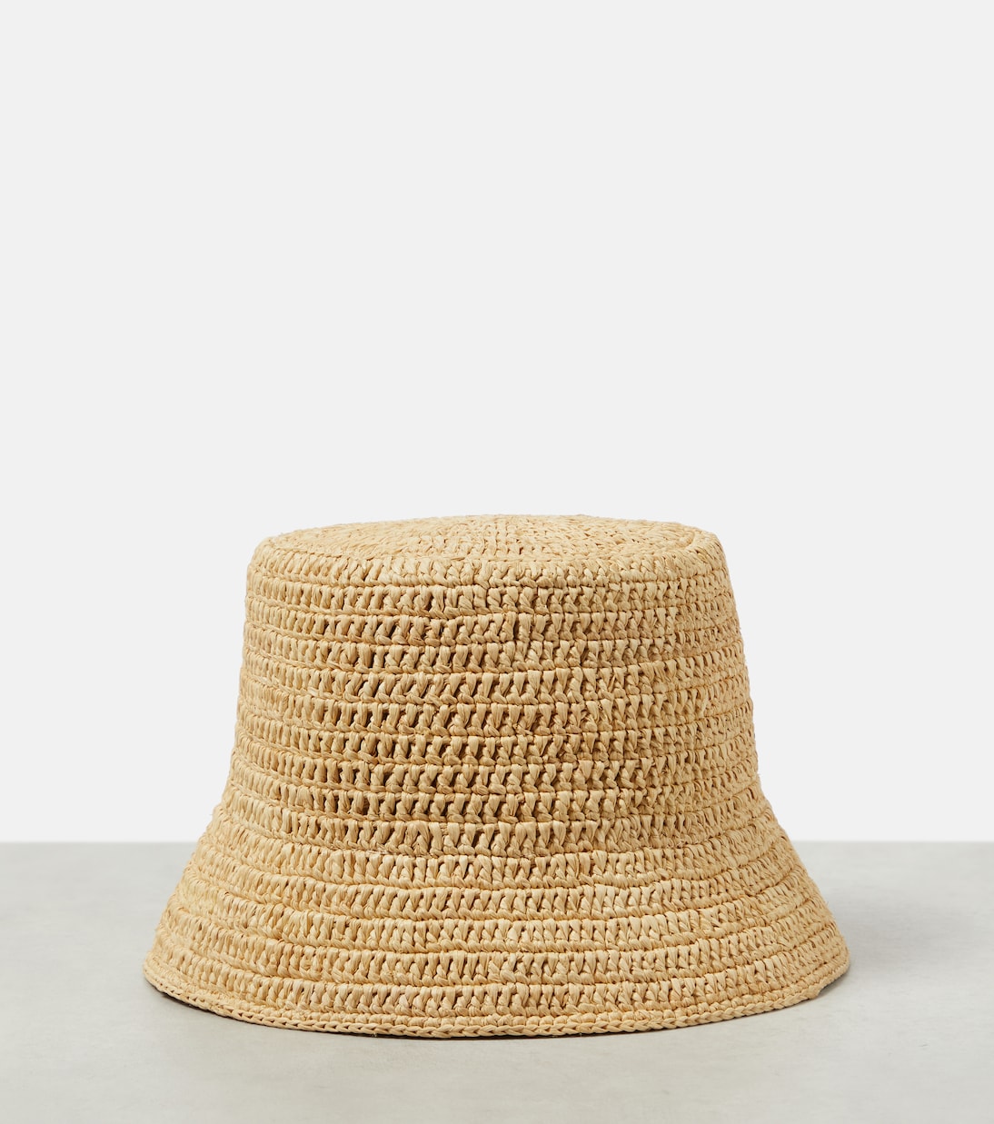 Cappello bucket firmato LOEWE, edizione esclusiva Paula's Ibiza per uno stile giovane e fresco