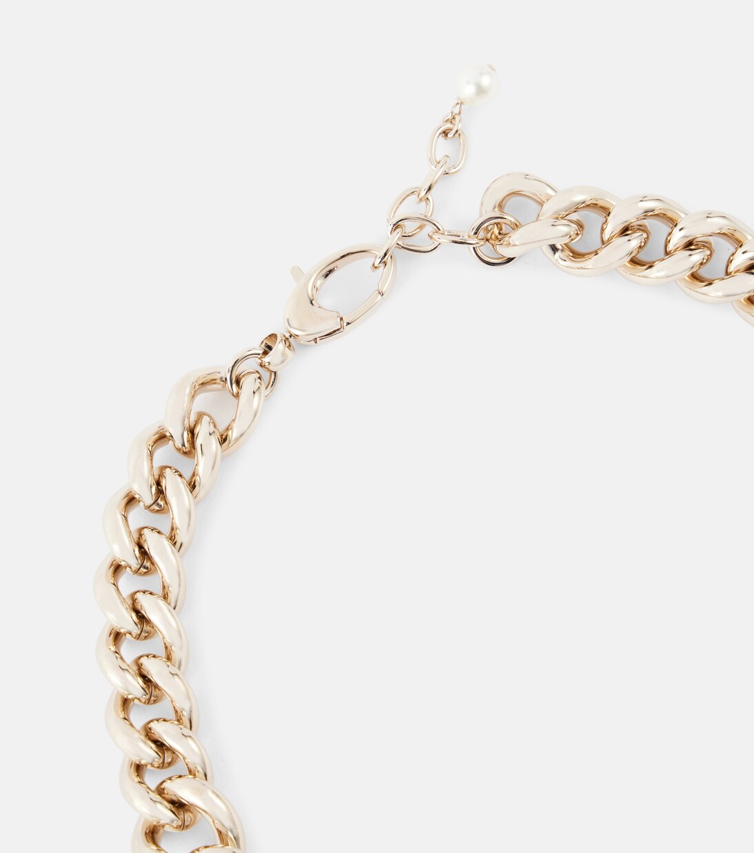 Catena Gucci Blondie con dettagli dorati e design moderno