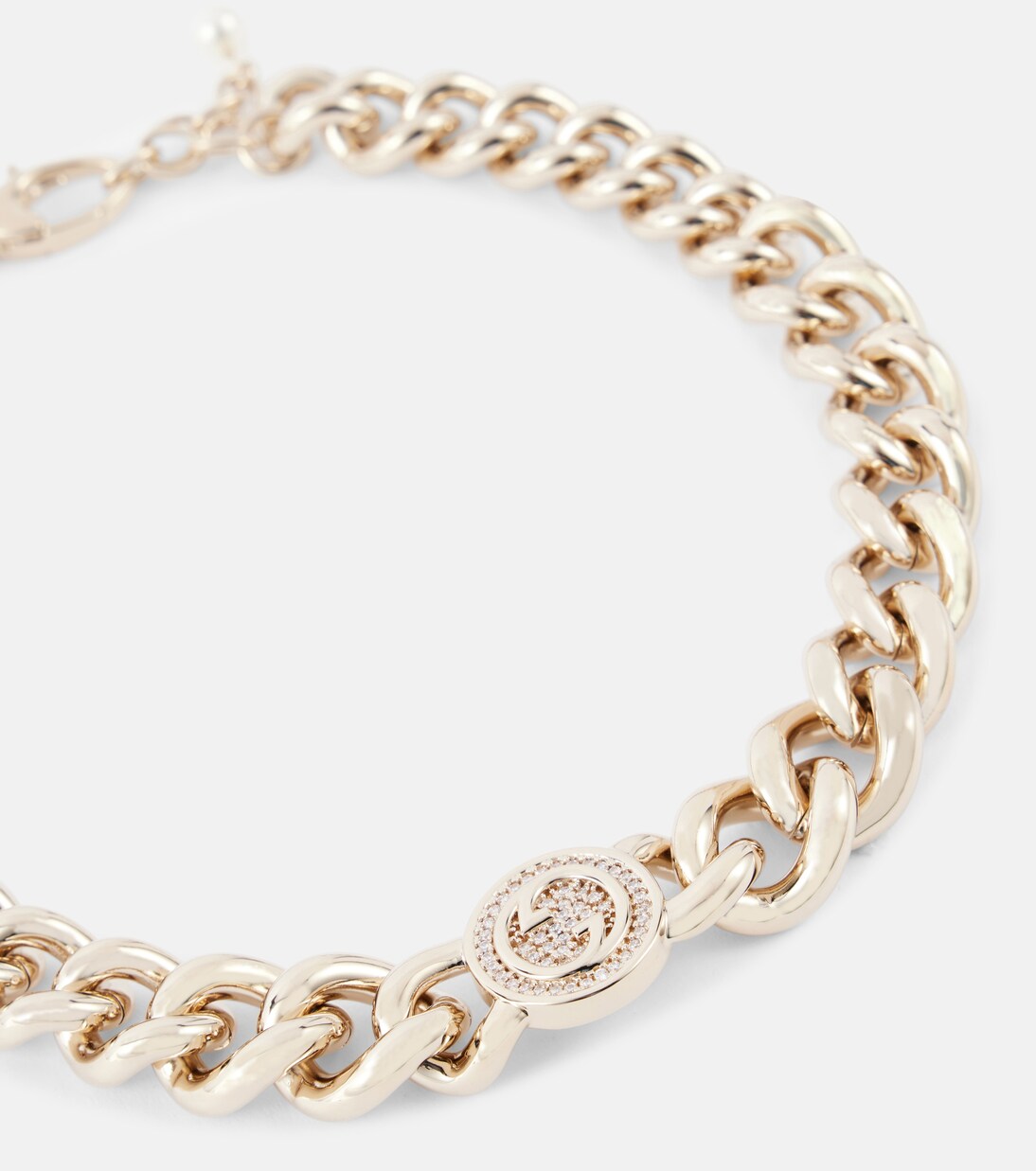 Catena Gucci Blondie con dettagli dorati e design moderno
