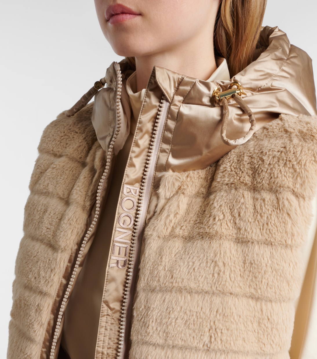 Veste doudoune sans manches Yumi en fourrure synthétique | Bogner
