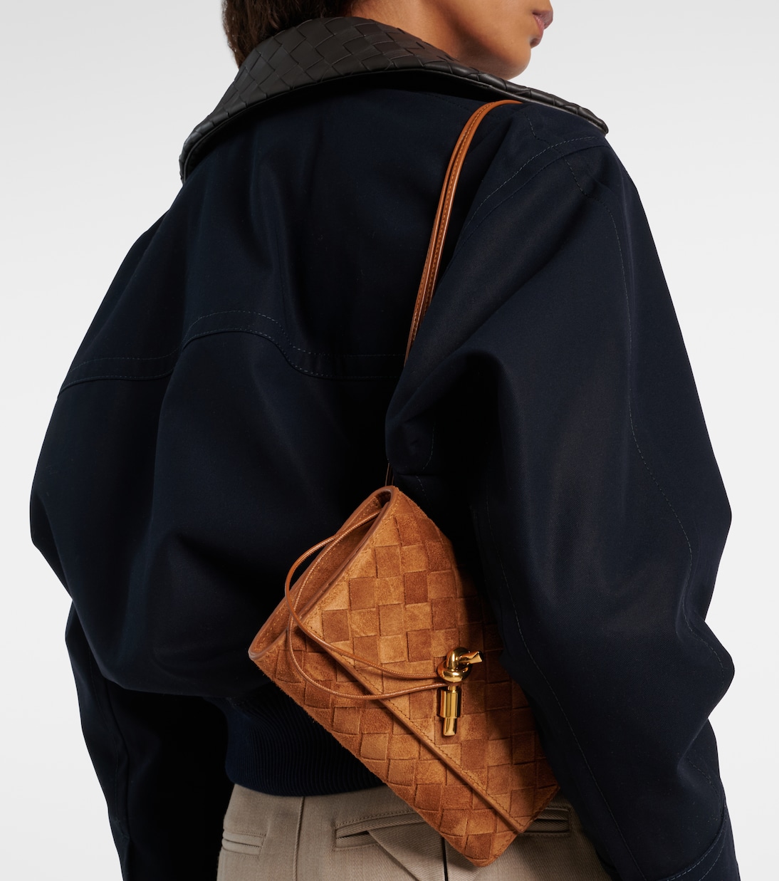 Bolso cruzado Andiamo Mini de ante Intrecciato | Bottega Veneta
