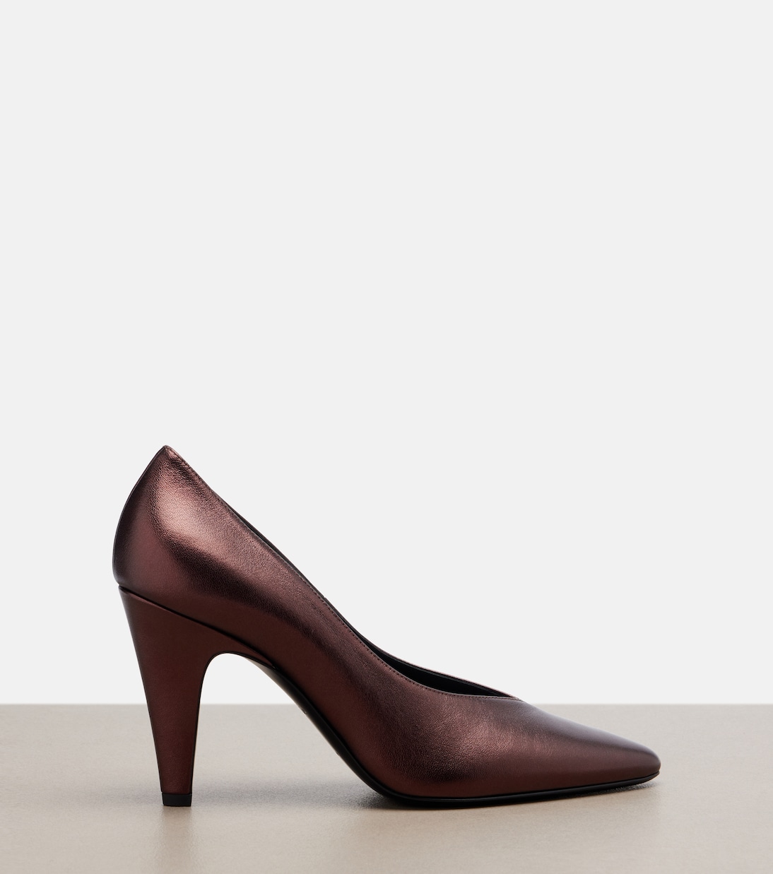 Pumps aus Metallic-Leder | Alaïa