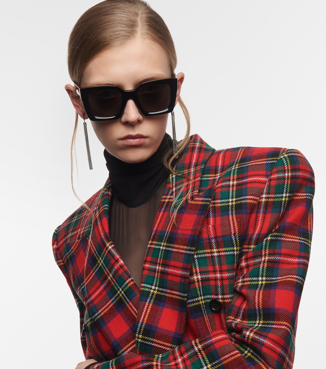 Occhiali da sole CELINE quadrati per uno stile giovane e trendy