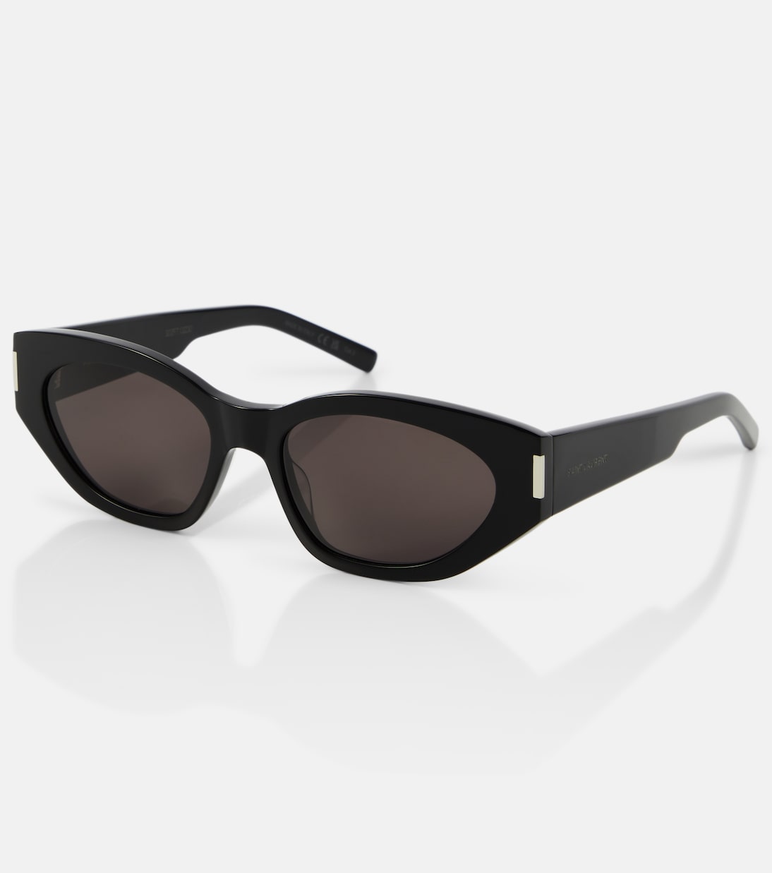 Occhiali da sole Saint Laurent SL 638 a forma di occhio di gatto per uno stile giovane e audace
