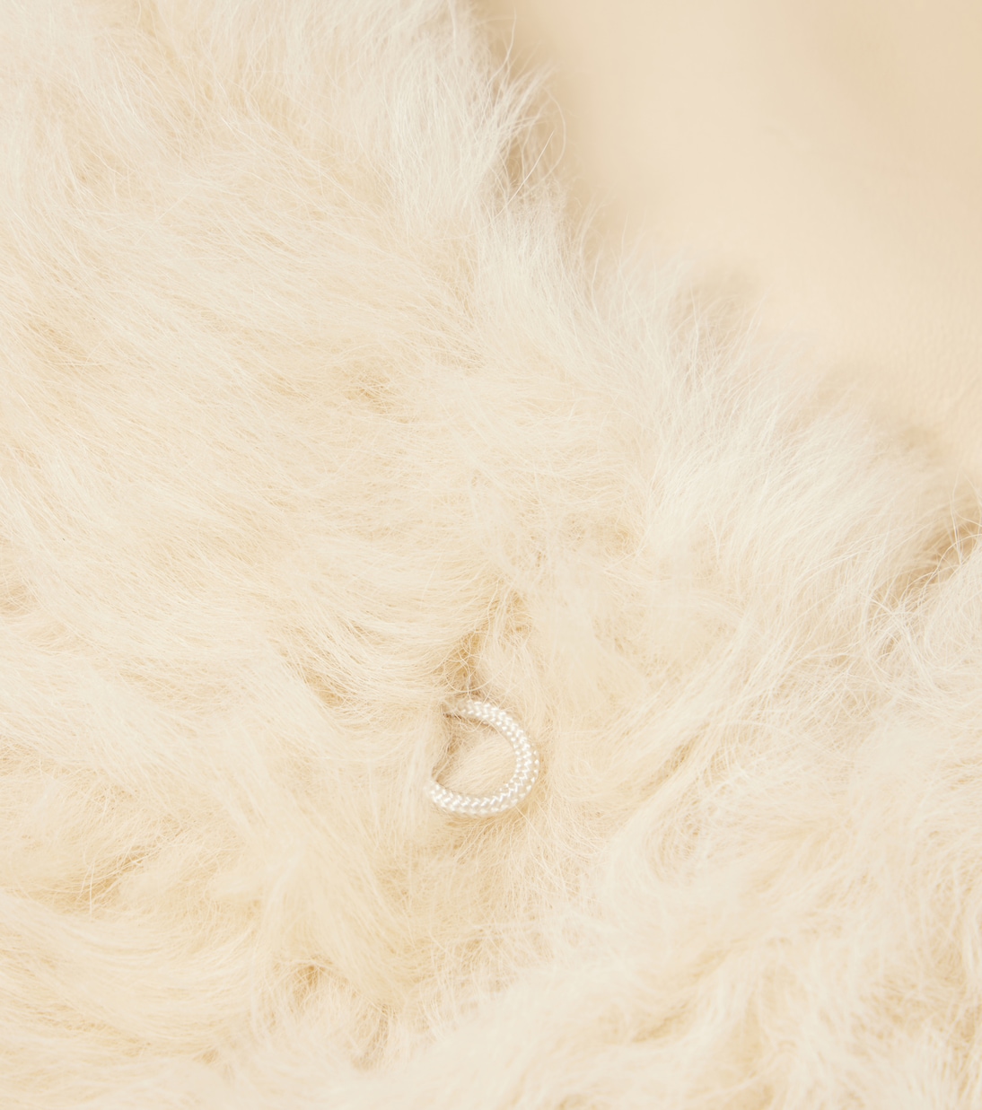 Collo in shearling con pelle | Toteme