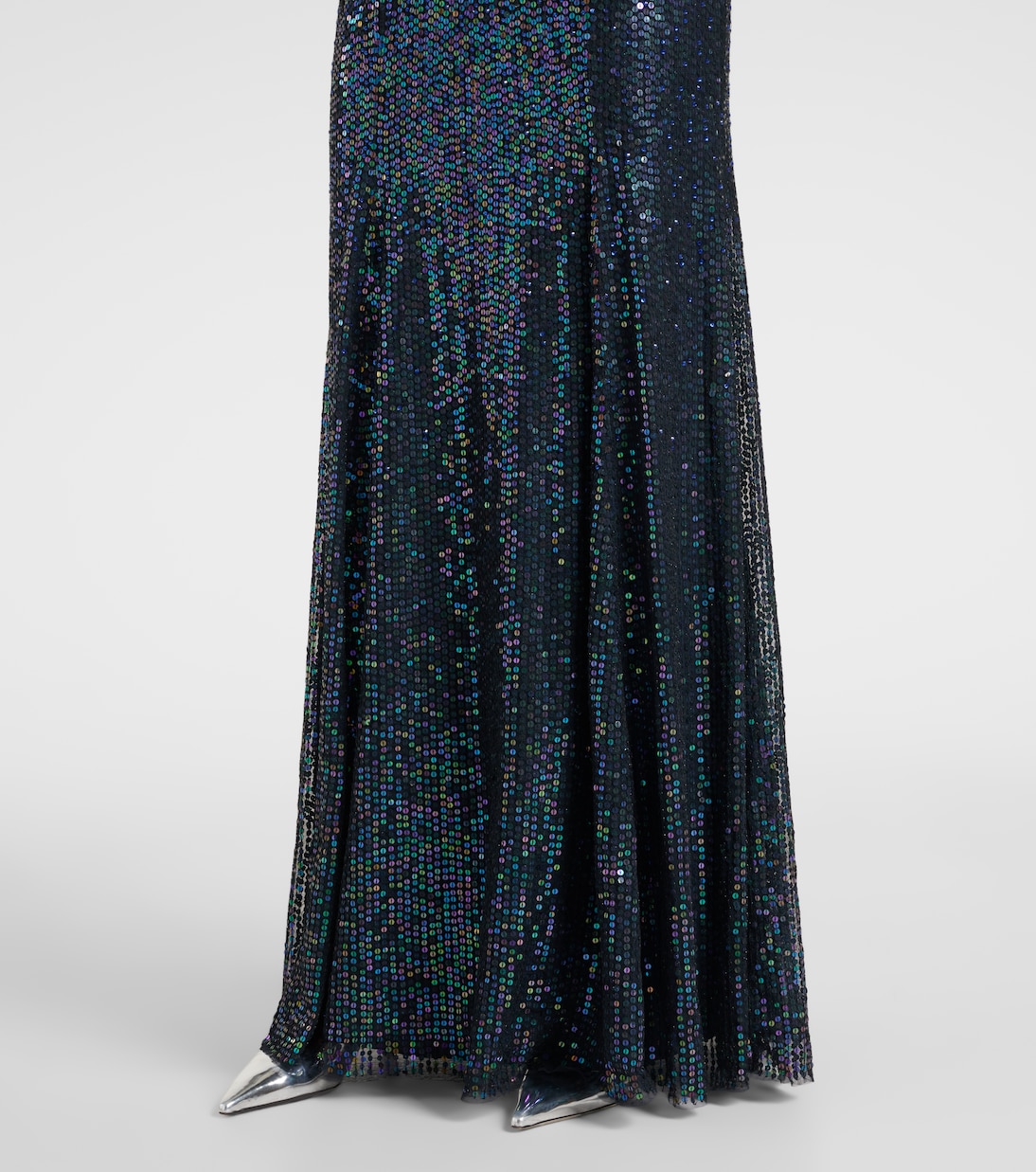 Pretty Thing embellished sequined gown | Jenny Packham