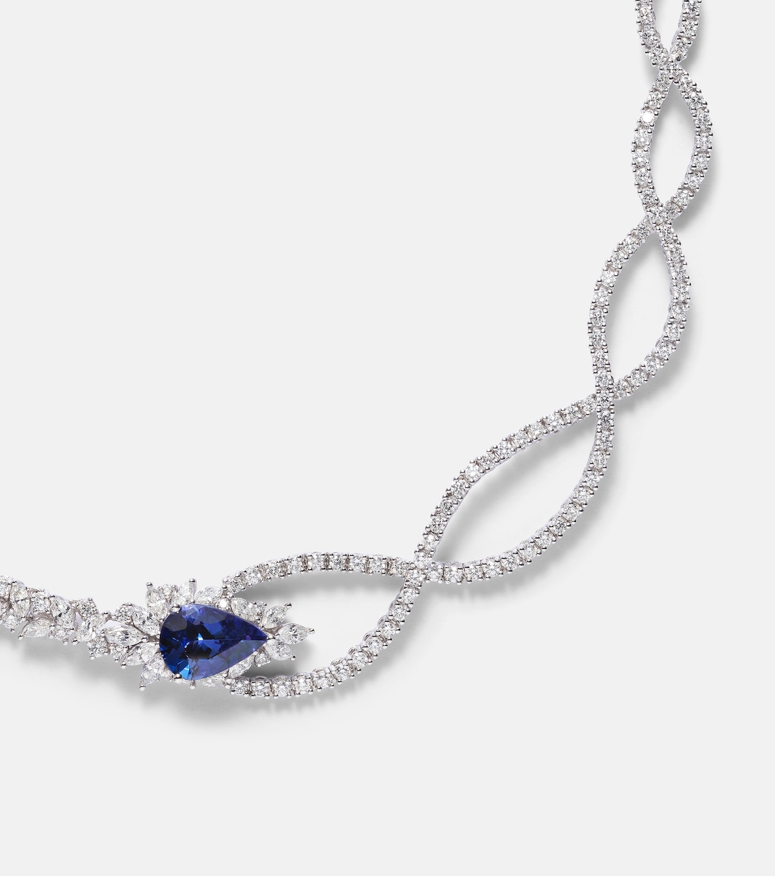 Collana Reign Supreme in oro bianco 18kt con tanzanite e diamanti | Yeprem