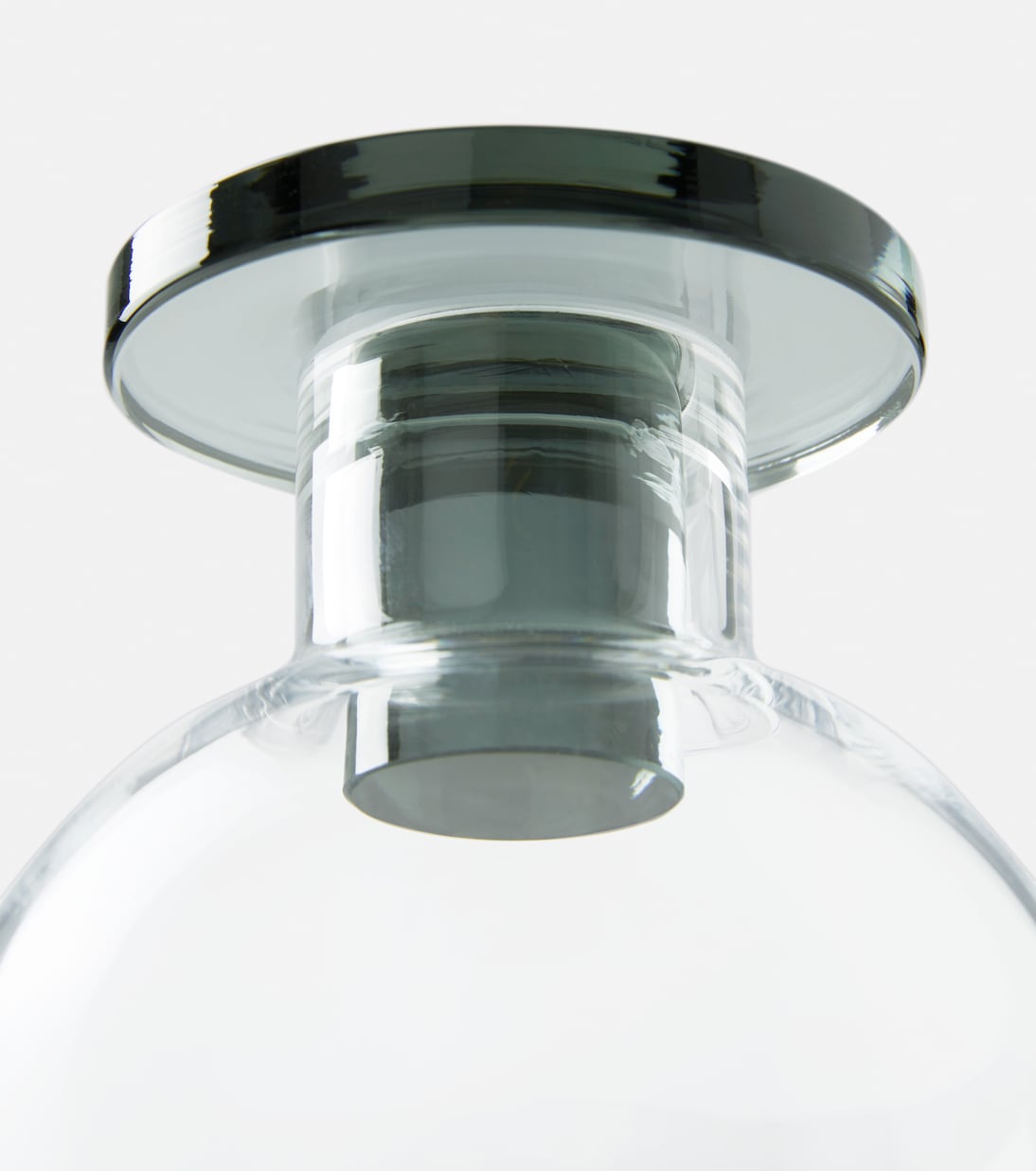 Puck decanter | Tom Dixon