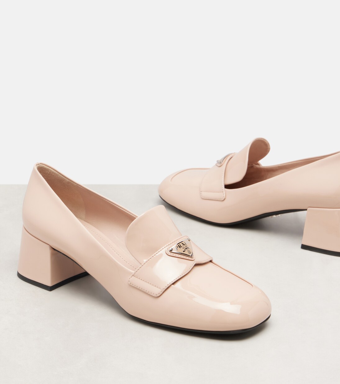 Loafer-Pumps aus Lackleder | Prada