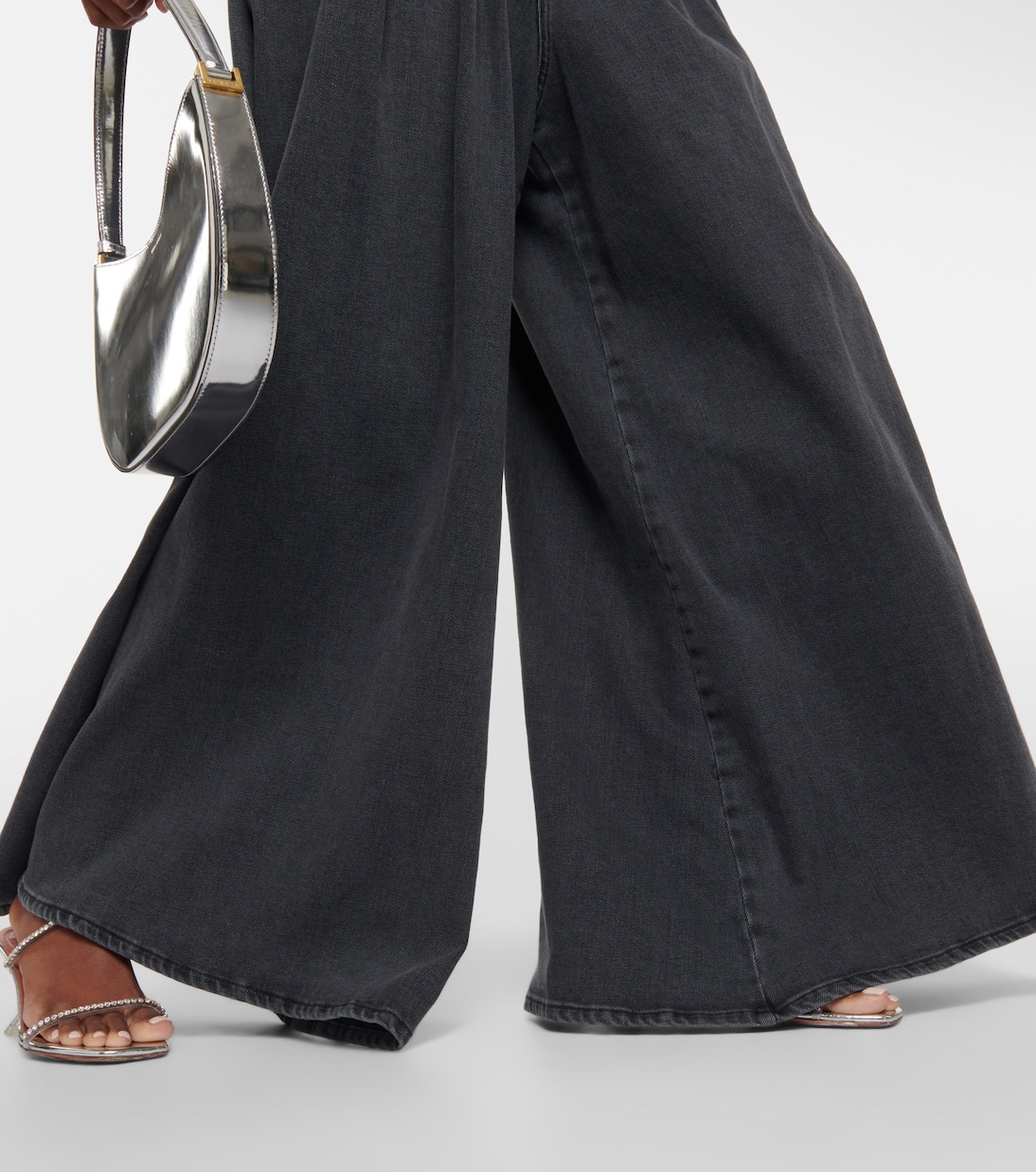 Oversized pleated wide-leg jeans | Giuseppe di Morabito
