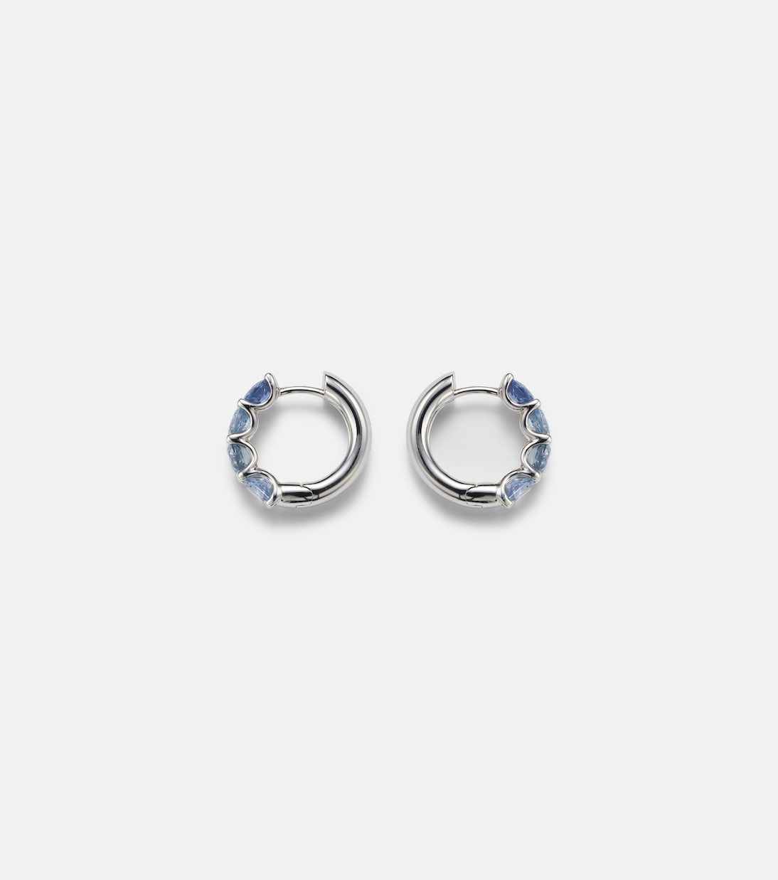 Boucles d'oreilles en or blanc 18 ct et saphirs | Bucherer Fine Jewellery