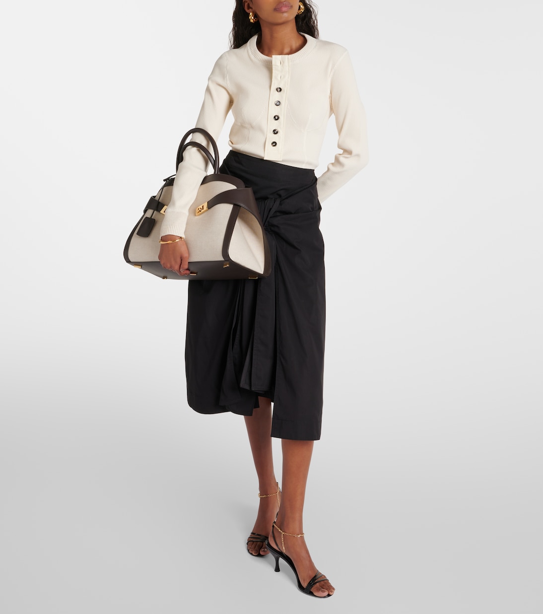 Hug Medium canvas and leather tote bag | Ferragamo