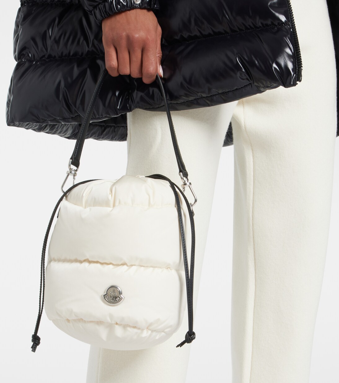 Caradoc bucket bag | Moncler